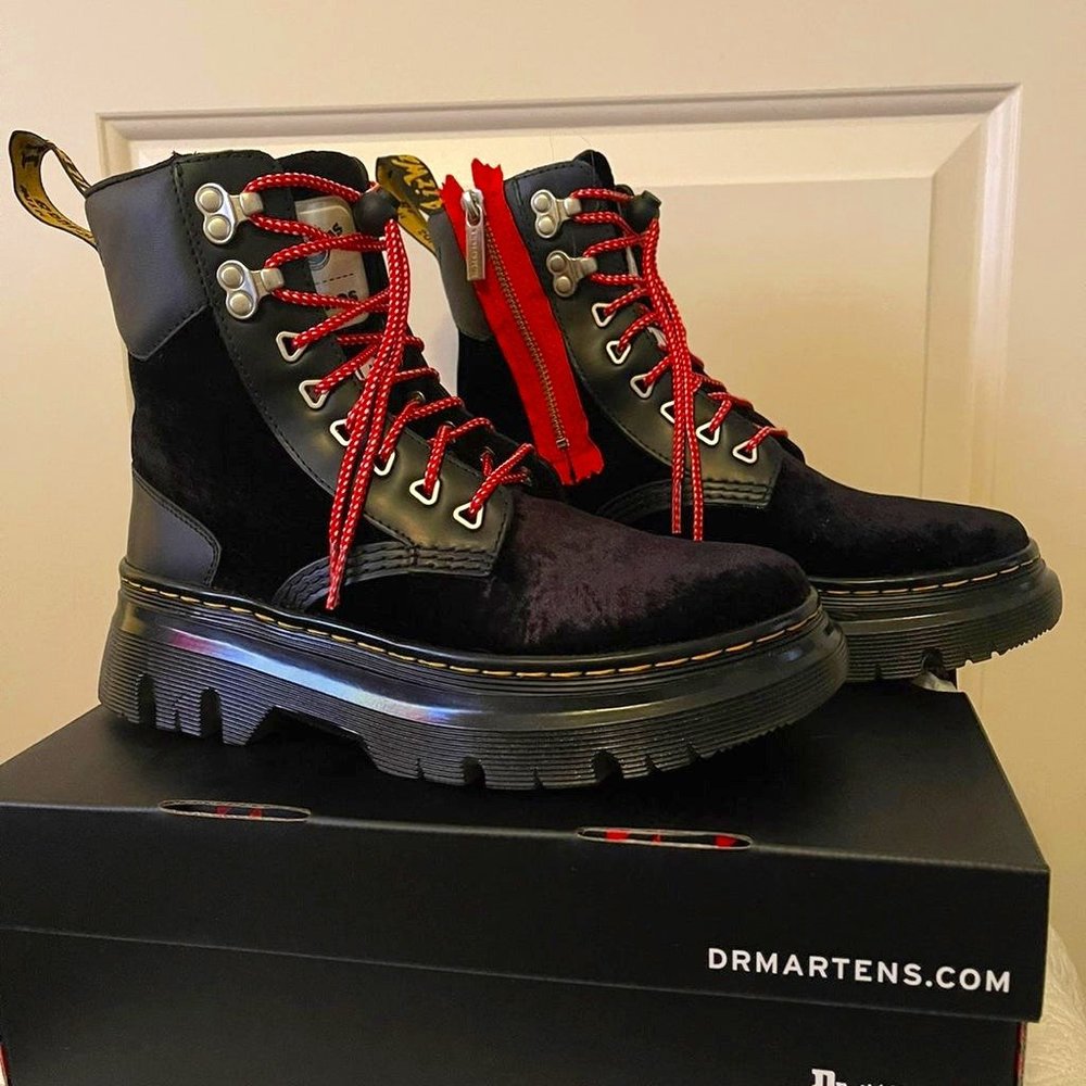 100% NEW !! Dr. Martens x Atmos collab